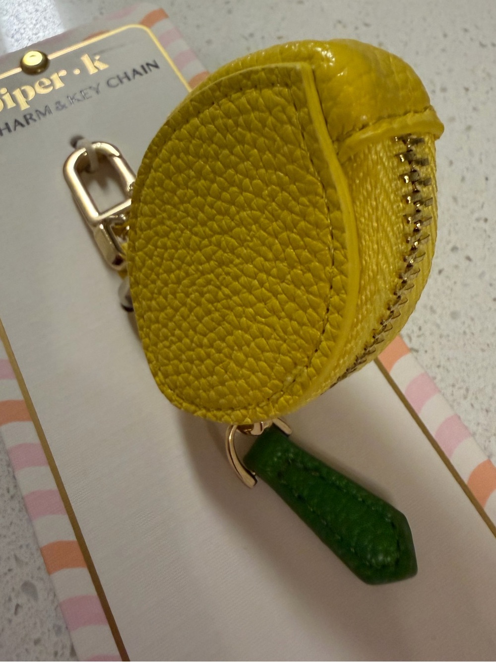 🍋Piper•k Yellow Lemon Bag Charm w/ Green Leaf. Adorable and perfect for summer! - Picture 5 of 12